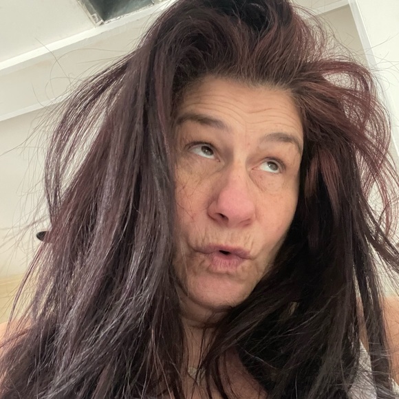 HELLO HELENA - Picture 3 of 15